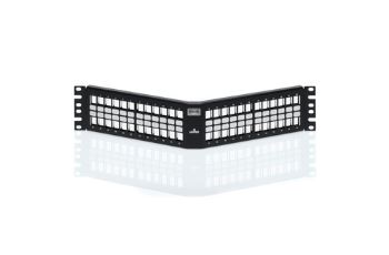 4S256-S48 Patch panel úhlový pro 48 stíněných modulů QuickPort Atlas-X1 nebo eXtreme, 2RU, černý 4S256-S48 Patch panel úhlový pro 48 stíněných modulů QuickPort Atlas-X1 nebo eXtreme, 2RU, černý